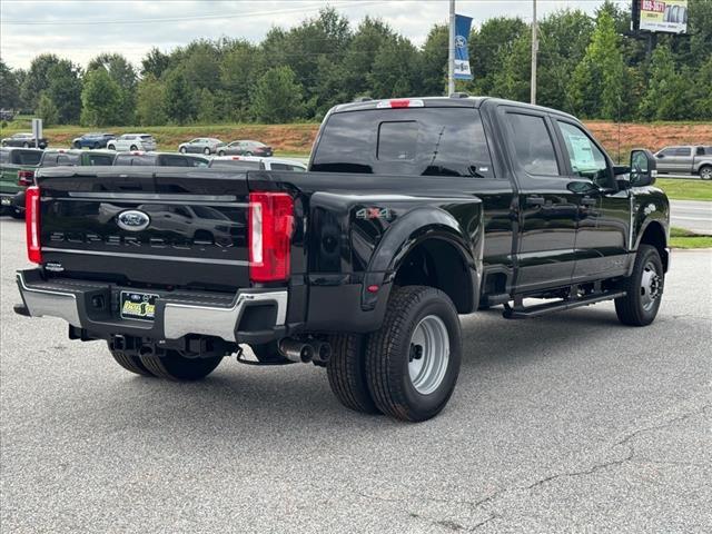 new 2025 Ford F-350 car, priced at $65,738