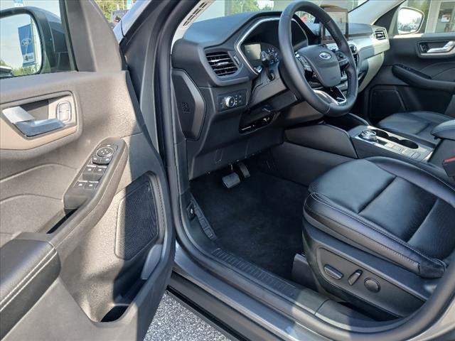 used 2022 Ford Escape car, priced at $26,750