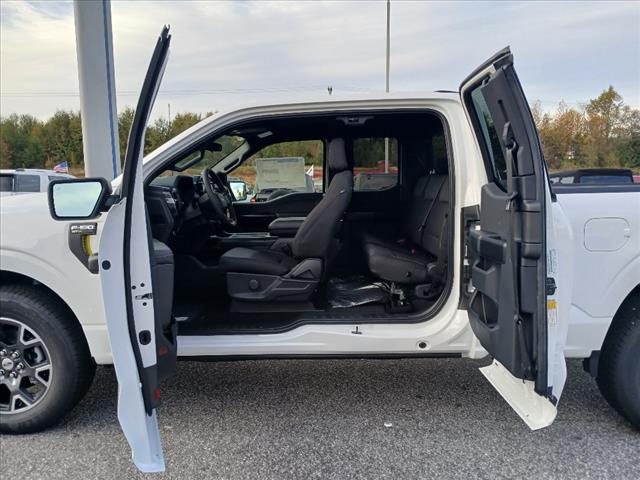 new 2024 Ford F-150 car, priced at $44,700