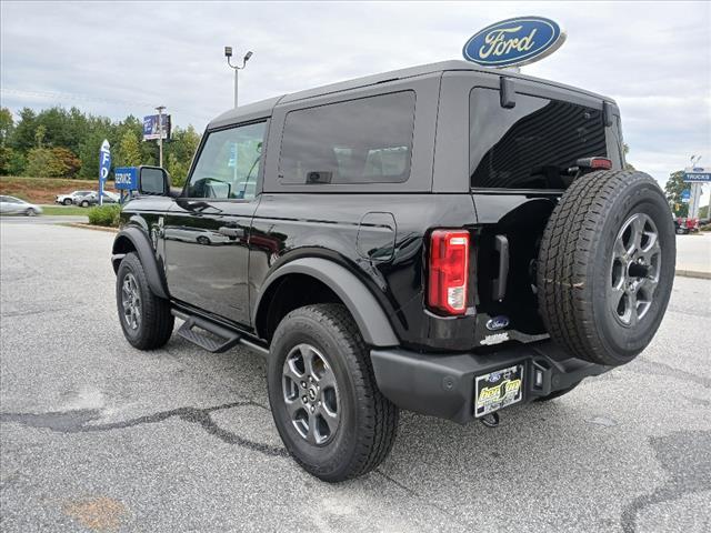 new 2024 Ford Bronco car, priced at $43,700