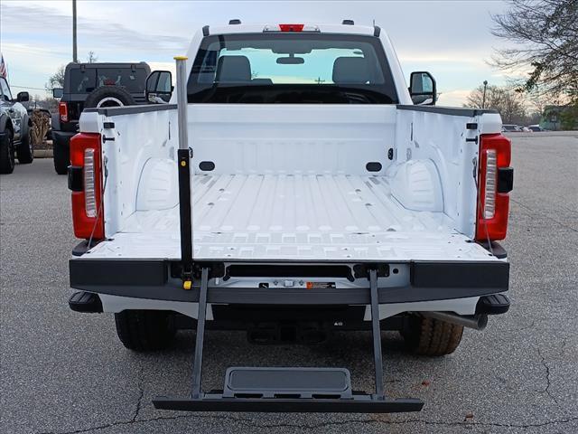 new 2025 Ford F-250 car, priced at $56,700