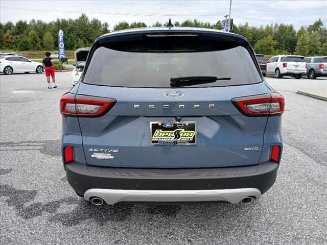 new 2024 Ford Escape car, priced at $25,555