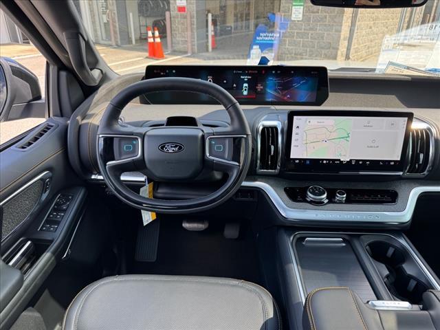 new 2025 Ford Expedition car, priced at $81,840