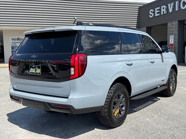 new 2025 Ford Expedition car, priced at $81,840