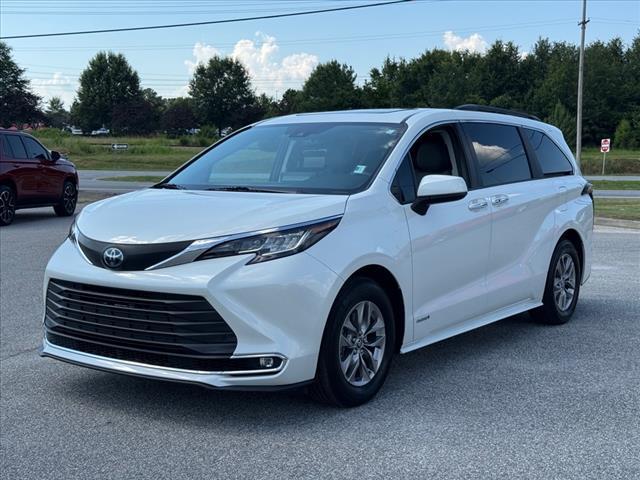used 2021 Toyota Sienna car, priced at $37,335