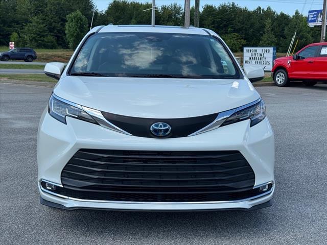 used 2021 Toyota Sienna car, priced at $37,335