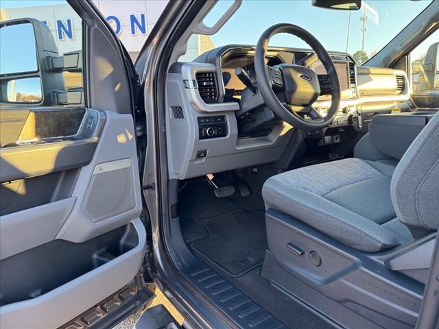 new 2024 Ford F-250 car, priced at $72,000