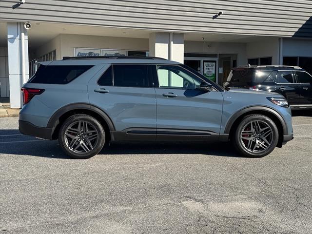 new 2025 Ford Explorer car, priced at $47,397
