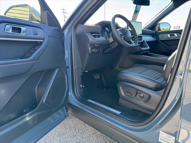 new 2025 Ford Explorer car, priced at $47,397