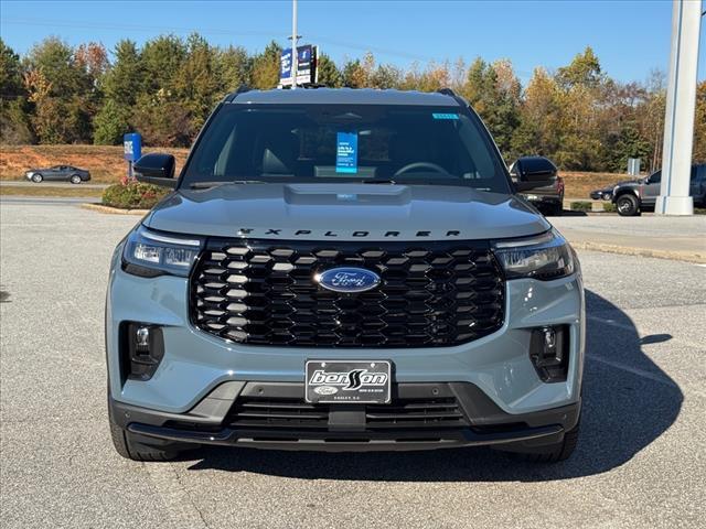new 2025 Ford Explorer car, priced at $47,397