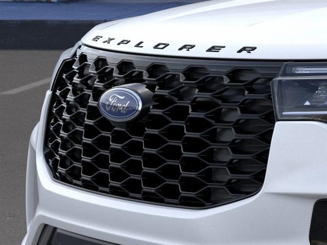 new 2025 Ford Explorer car, priced at $46,555