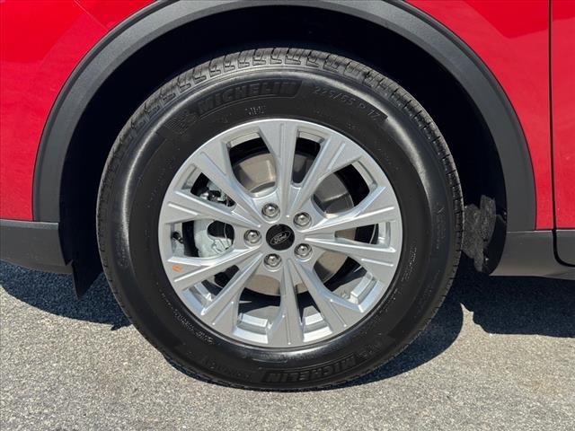 new 2025 Ford Escape car, priced at $26,010