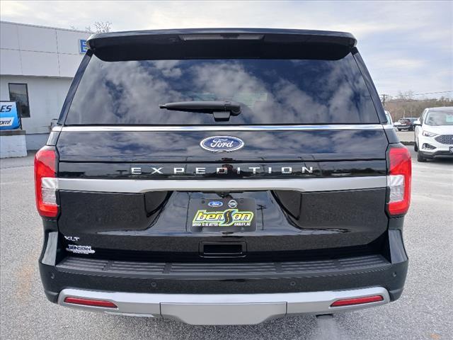 new 2024 Ford Expedition car, priced at $72,700