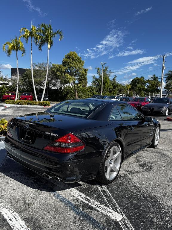 used 2007 Mercedes-Benz SL-Class car, priced at $31,979