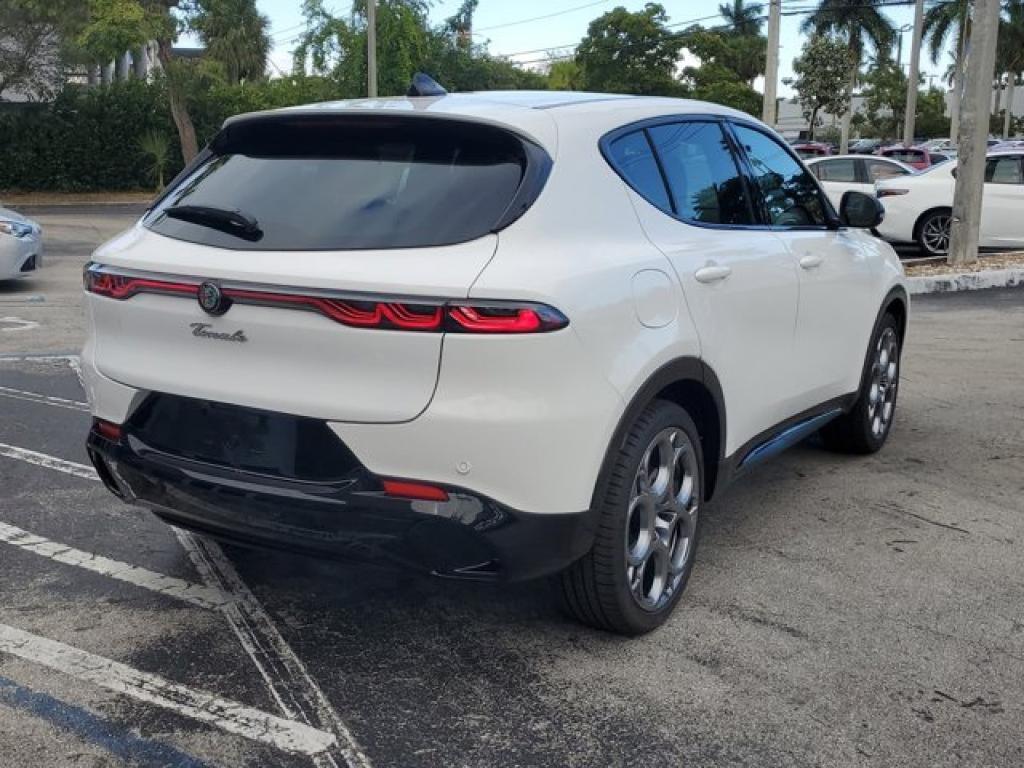 new 2025 Alfa Romeo Tonale car, priced at $49,680