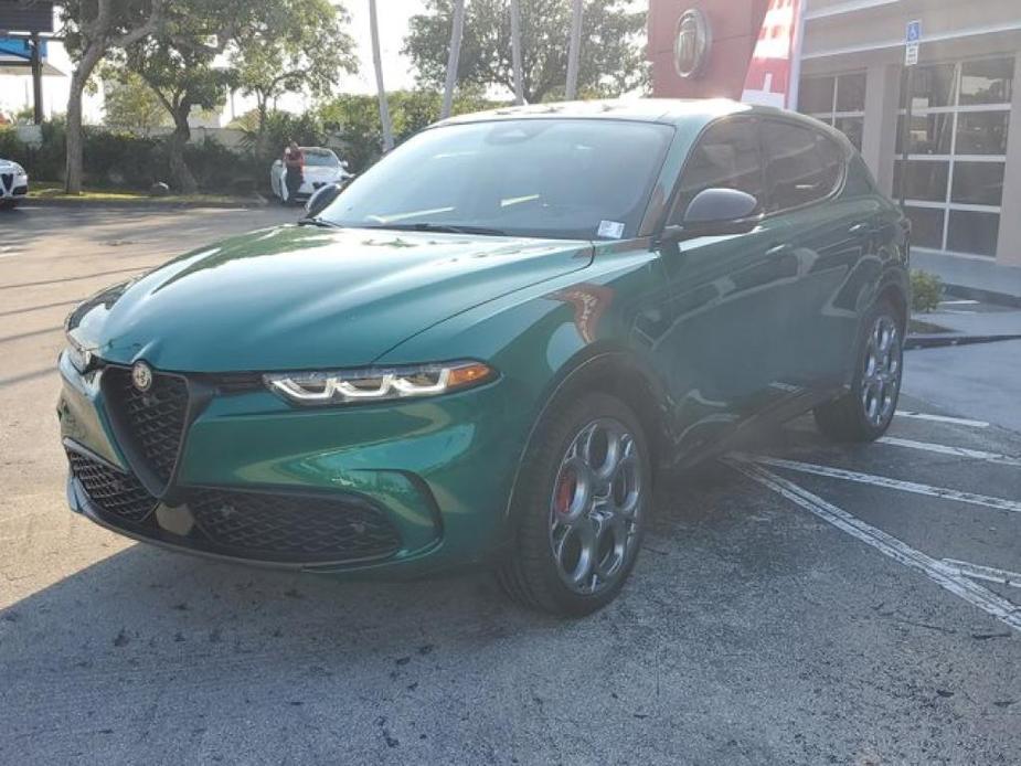 new 2024 Alfa Romeo Tonale car, priced at $55,590