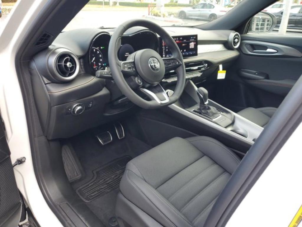 new 2025 Alfa Romeo Tonale car, priced at $49,680