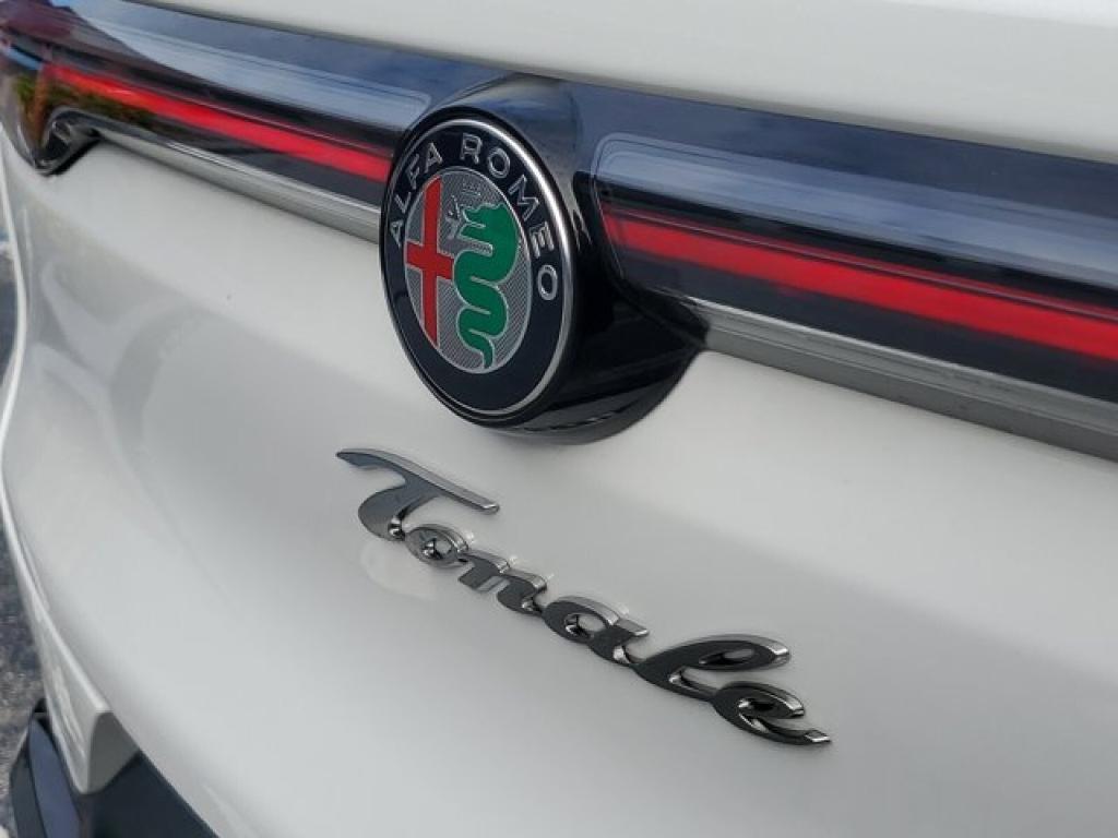 new 2025 Alfa Romeo Tonale car, priced at $49,680