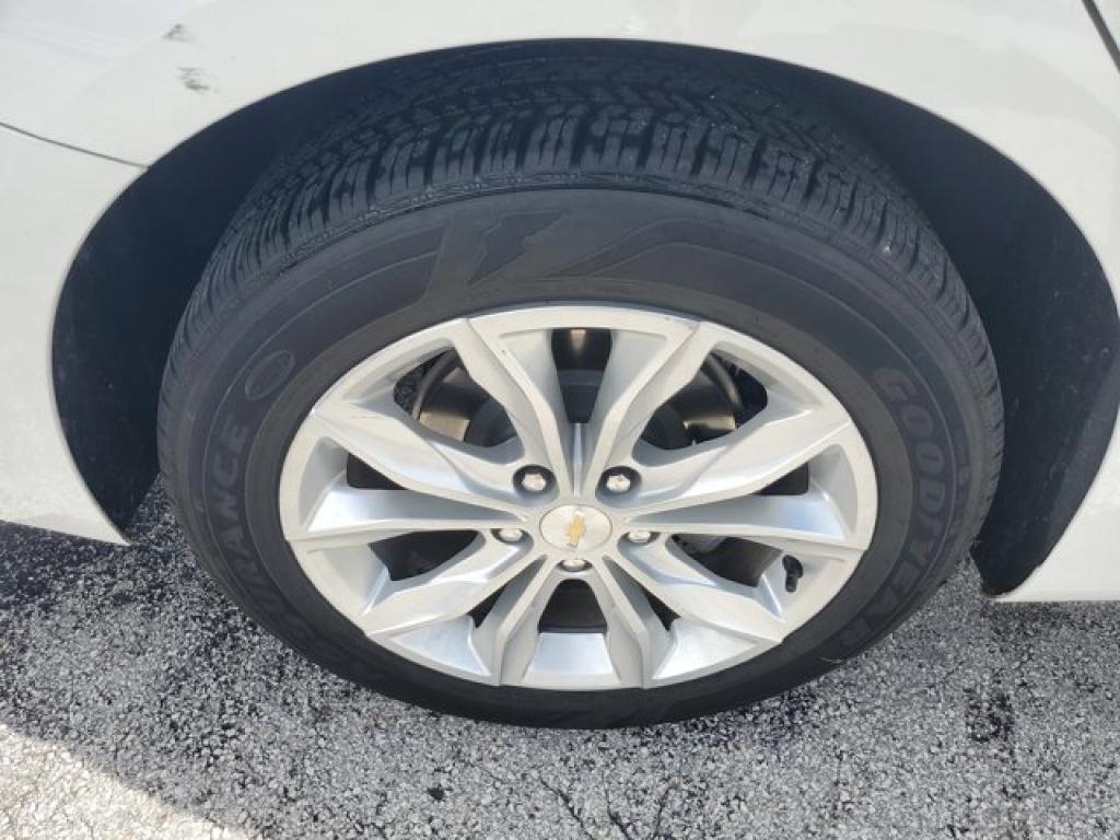 used 2024 Chevrolet Malibu car