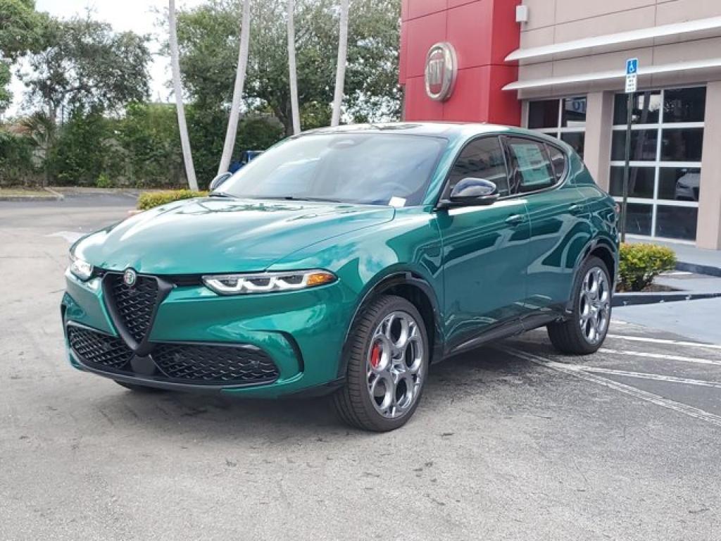 new 2025 Alfa Romeo Tonale car, priced at $55,880