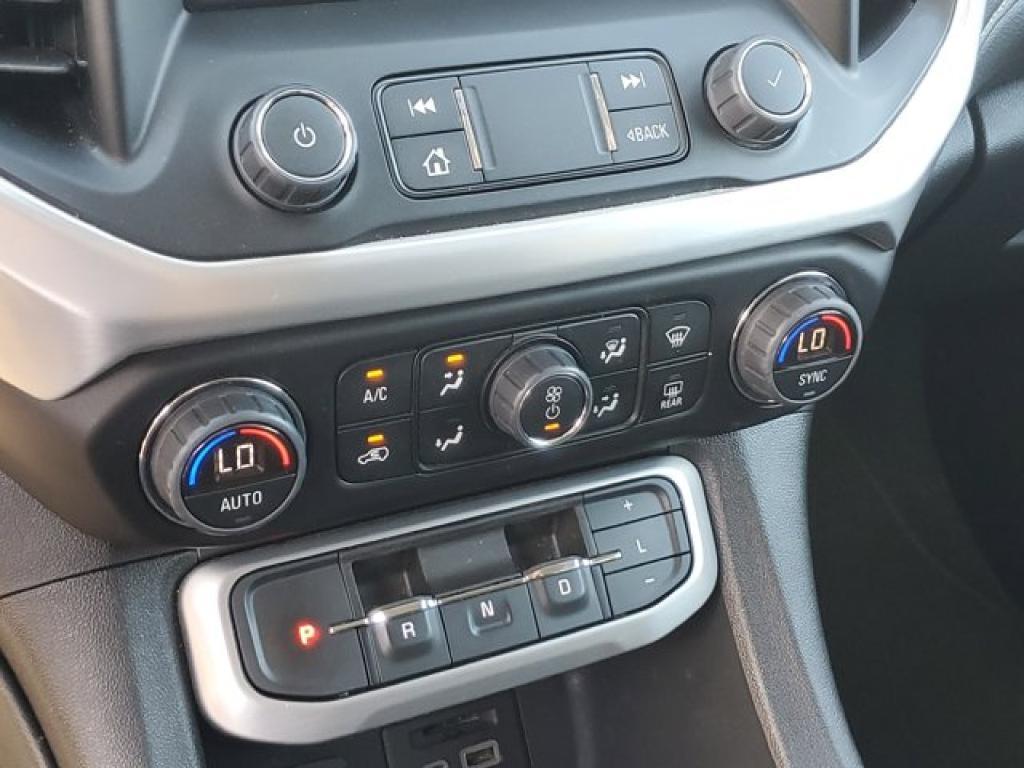 used 2023 GMC Acadia car, priced at $27,781