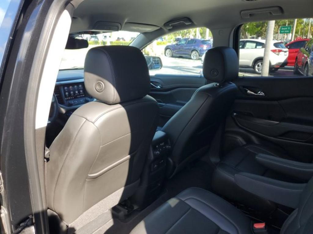 used 2023 GMC Acadia car, priced at $27,781