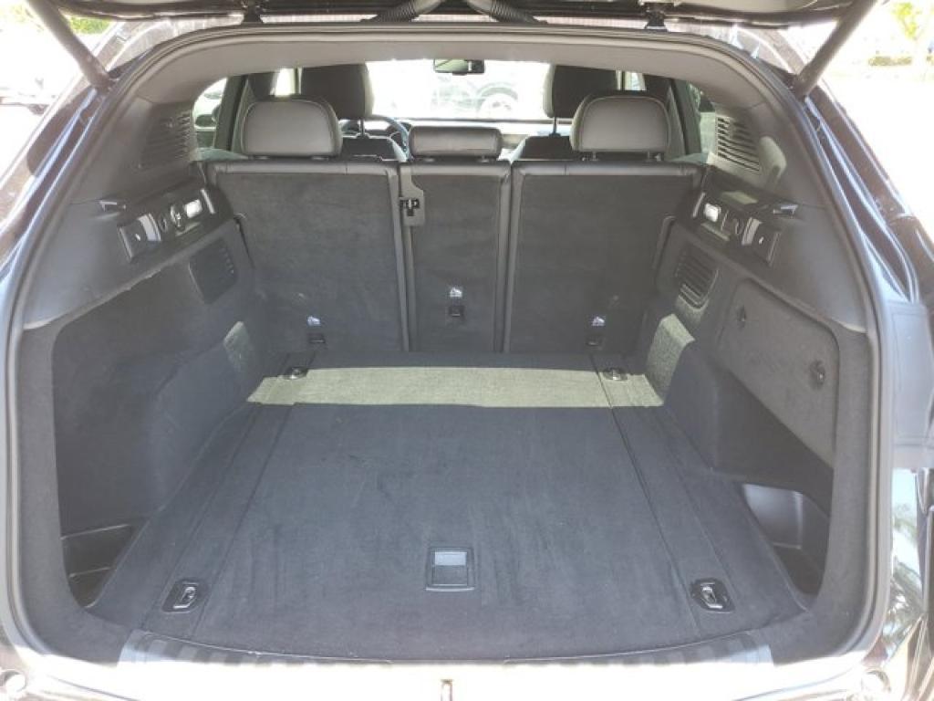 used 2018 Alfa Romeo Stelvio car, priced at $22,890