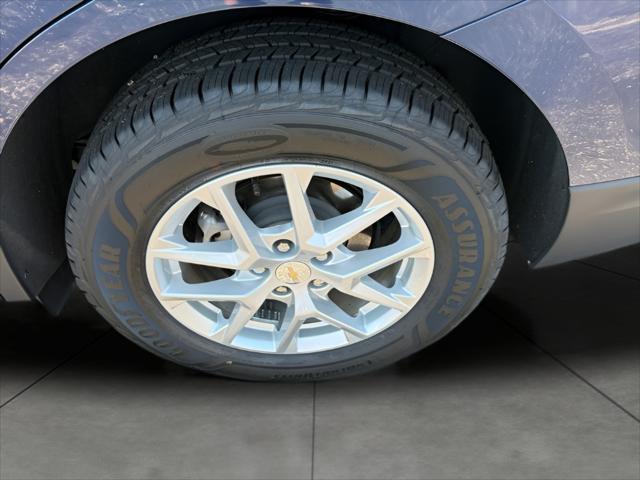 used 2023 Chevrolet Equinox car, priced at $21,488