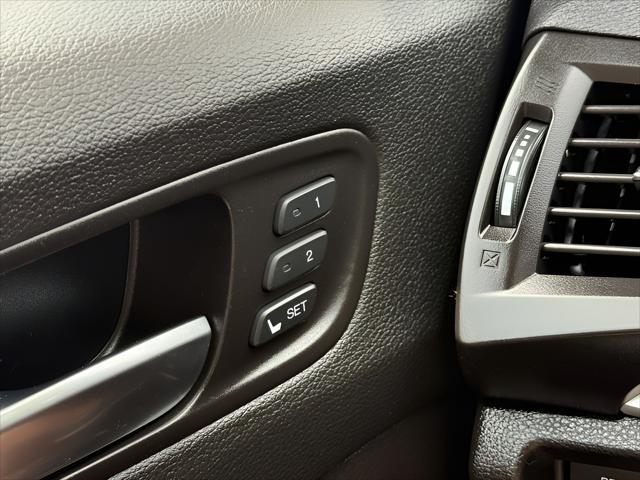used 2020 Acura MDX car, priced at $30,000