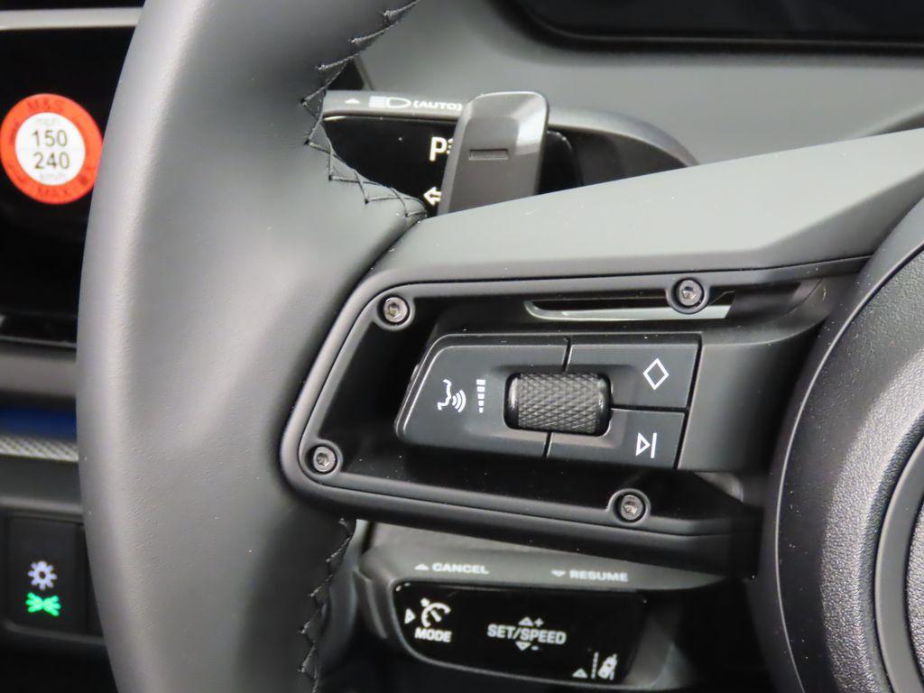 new 2025 Porsche Panamera car, priced at $133,425