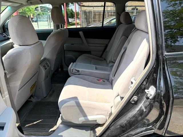 used 2008 Toyota Highlander car, priced at $8,999
