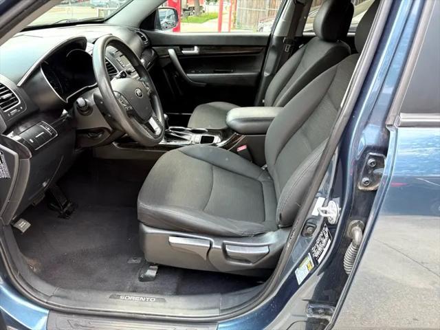 used 2014 Kia Sorento car, priced at $5,899