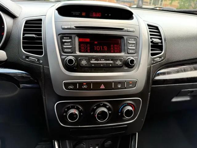 used 2014 Kia Sorento car, priced at $5,899