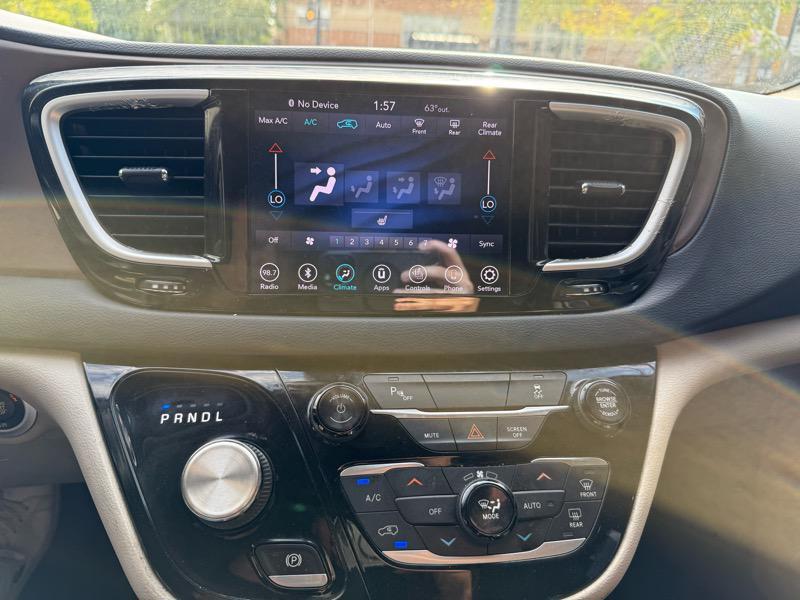 used 2018 Chrysler Pacifica Hybrid car, priced at $12,495