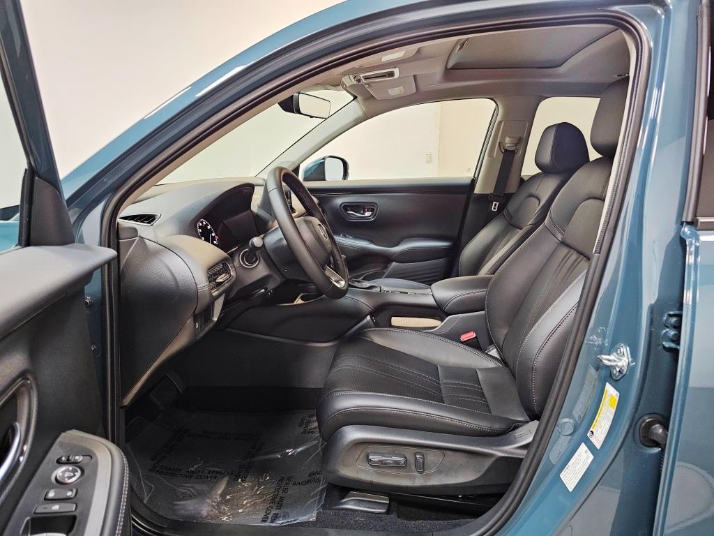 new 2026 Honda HR-V car, priced at $33,400