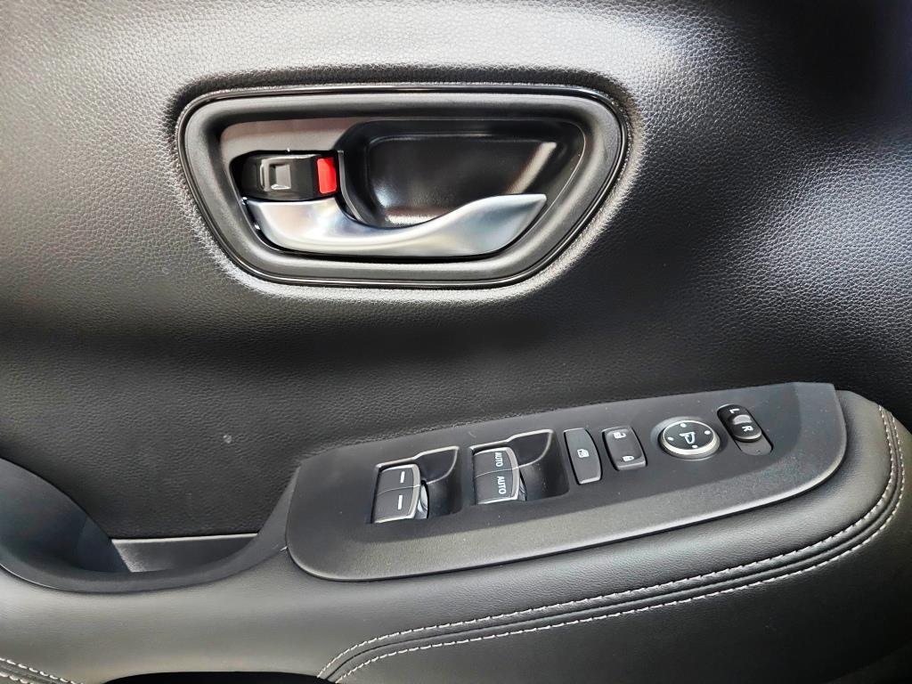 new 2026 Honda HR-V car, priced at $33,400