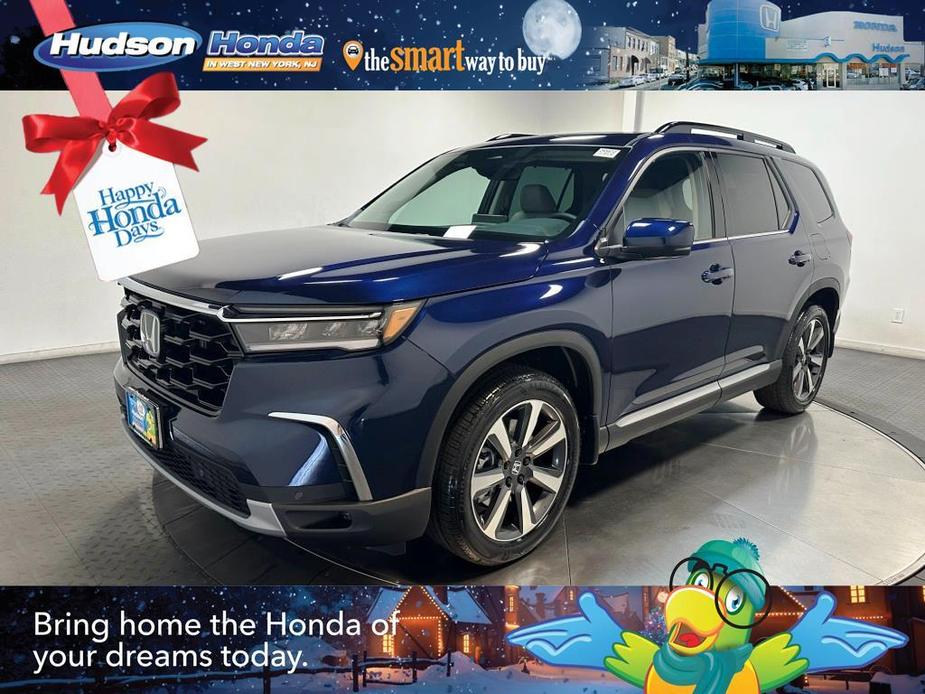 new 2025 Honda Pilot car, priced at $50,995