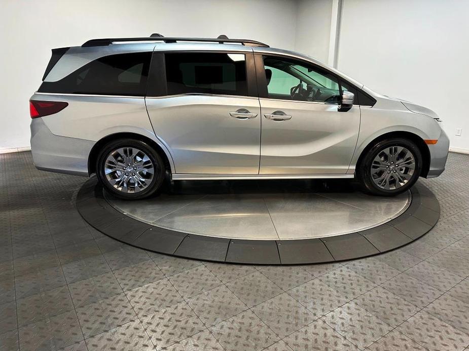 new 2025 Honda Odyssey car, priced at $48,005