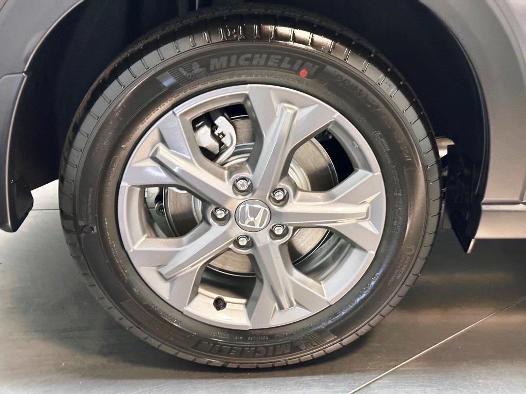 new 2026 Honda HR-V car, priced at $28,150