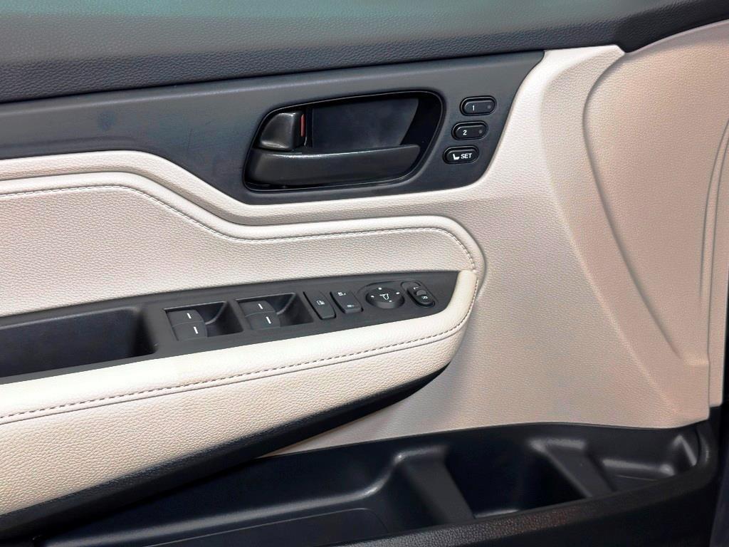 new 2026 Honda Odyssey car, priced at $44,290