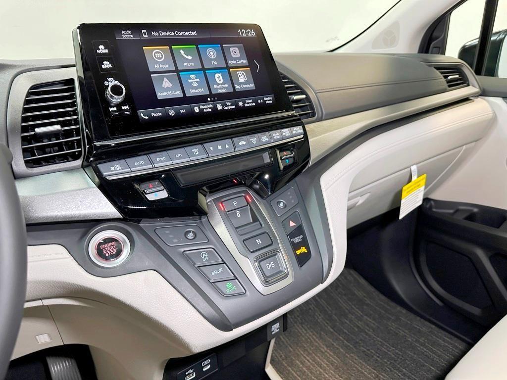 new 2026 Honda Odyssey car, priced at $44,290