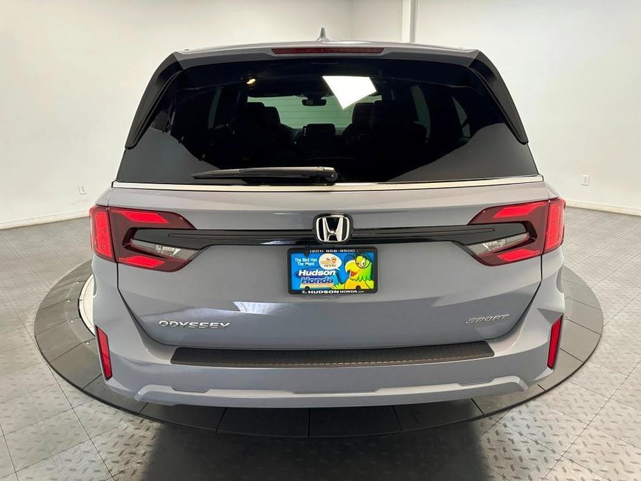 new 2025 Honda Odyssey car, priced at $44,920