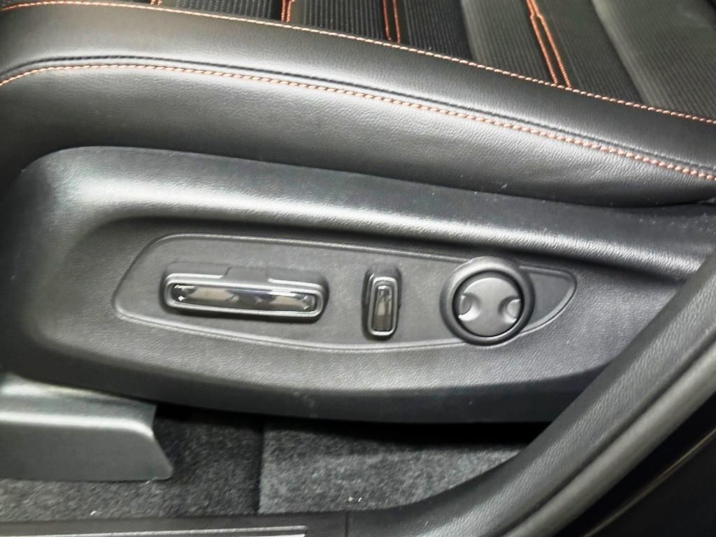 new 2026 Honda CR-V Hybrid car, priced at $40,175