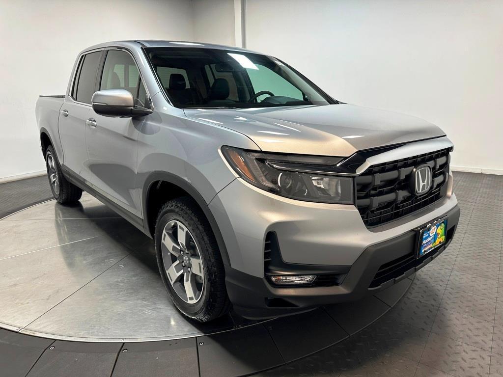 new 2025 Honda Ridgeline car, priced at $44,375