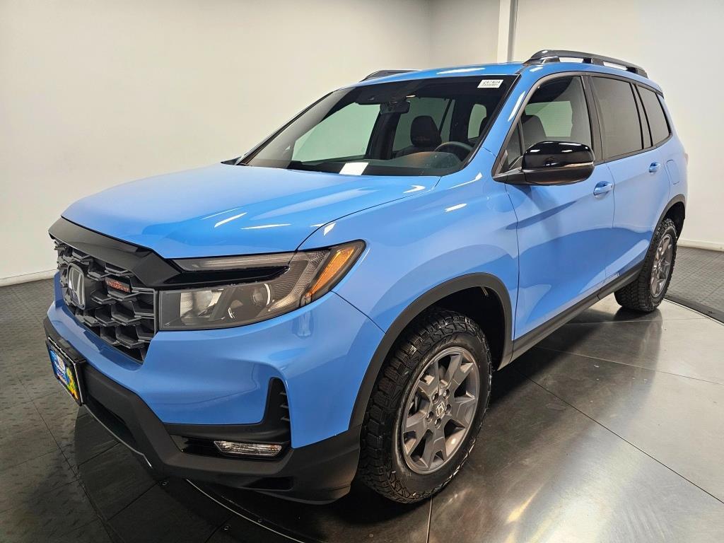 new 2025 Honda Passport car, priced at $47,550