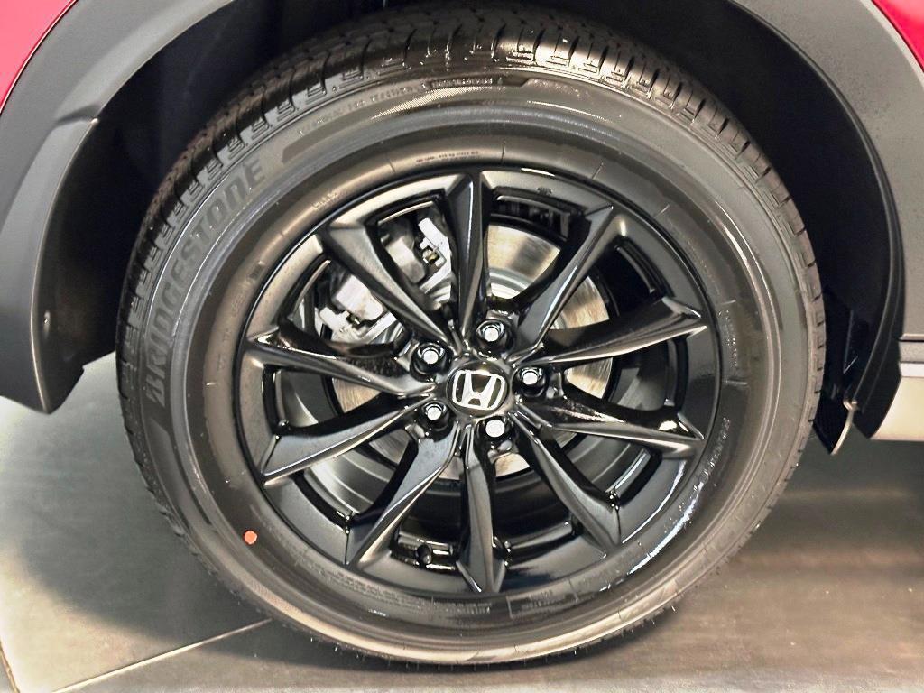 new 2026 Honda CR-V Hybrid car, priced at $40,630