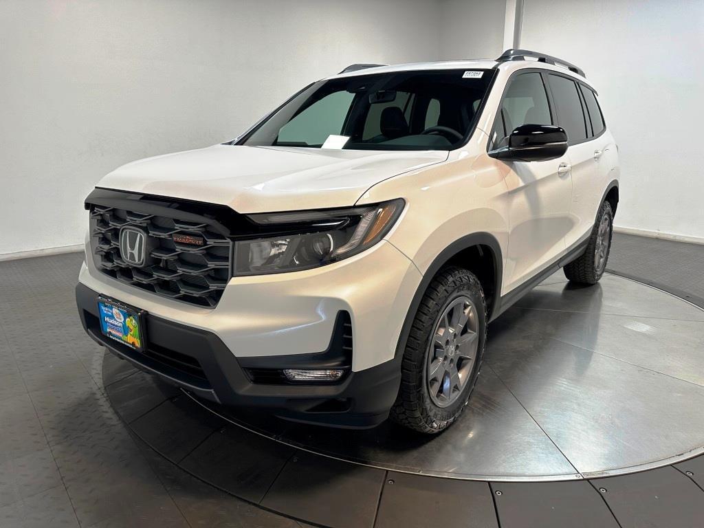 new 2025 Honda Passport car, priced at $46,850