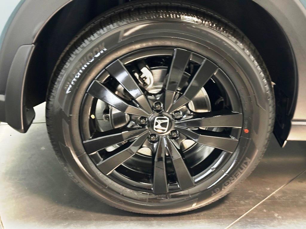 new 2026 Honda HR-V car, priced at $30,400