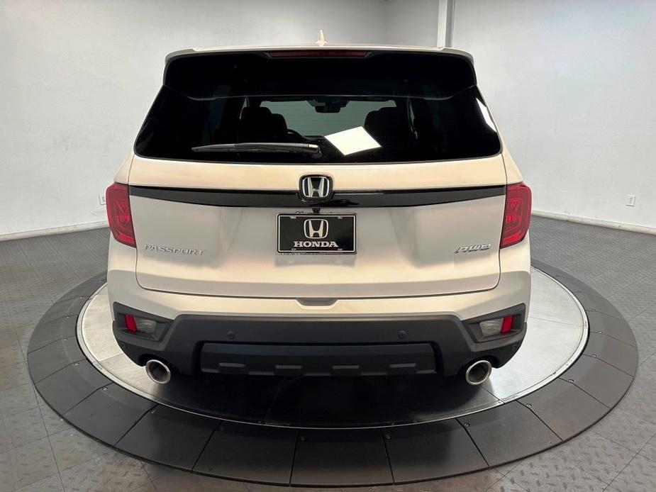 new 2025 Honda Passport car, priced at $44,250