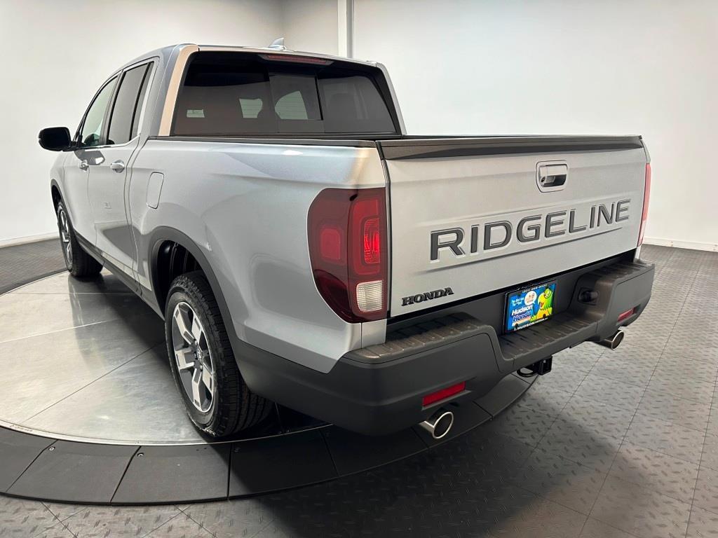 new 2025 Honda Ridgeline car, priced at $44,375